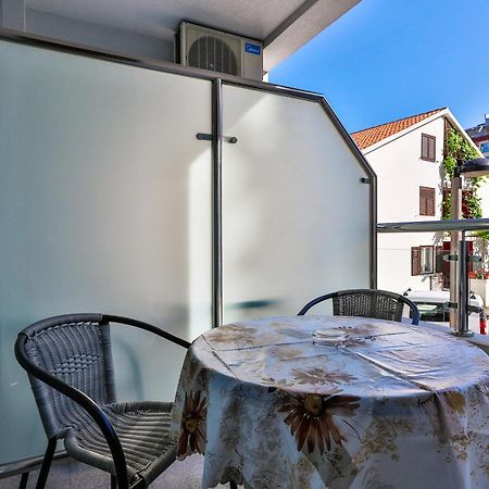 Villa Dvor Kornic Budva Bilik gambar