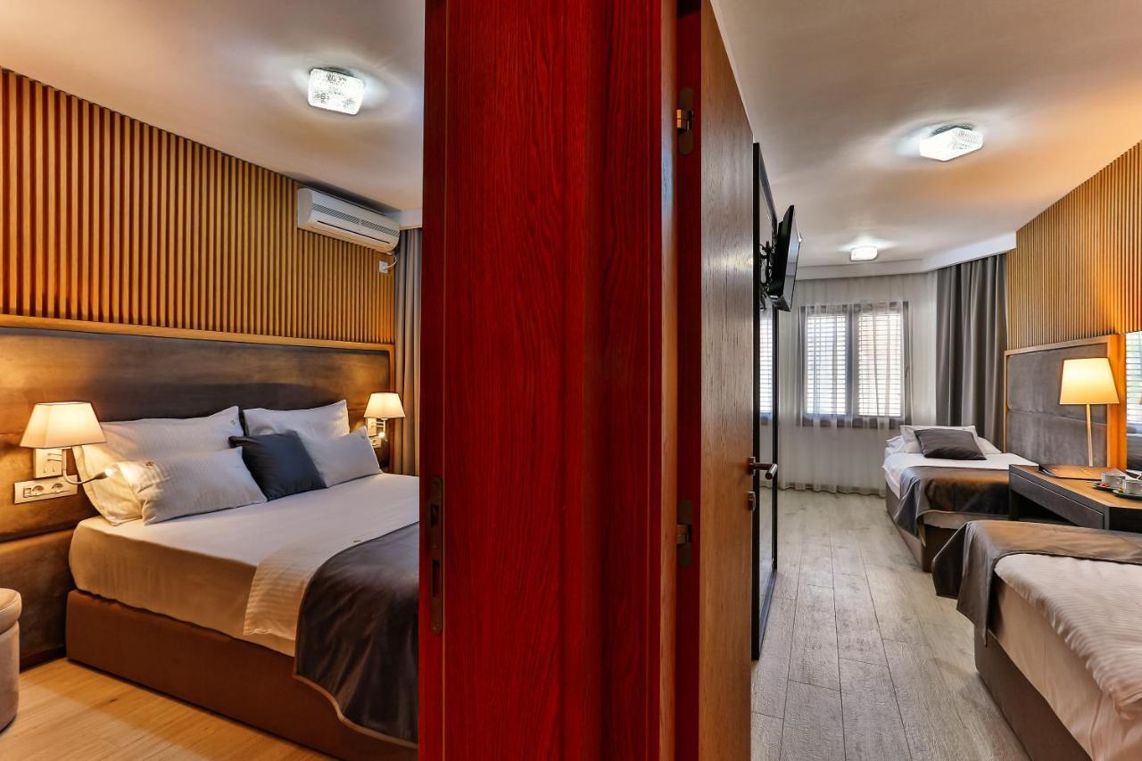 Villa Dvor Kornic Budva Luaran gambar